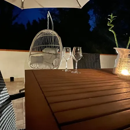 Shardana House- Free Parking La Spezia