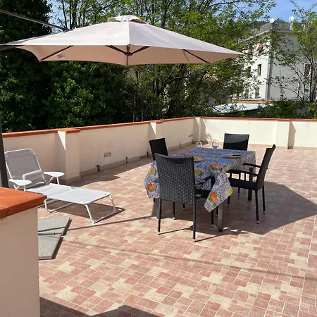 Affittacamere Shardana House- Free Parking 3*