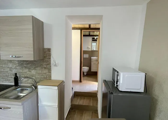 Shardana House- Free Parking Pensionat 3*