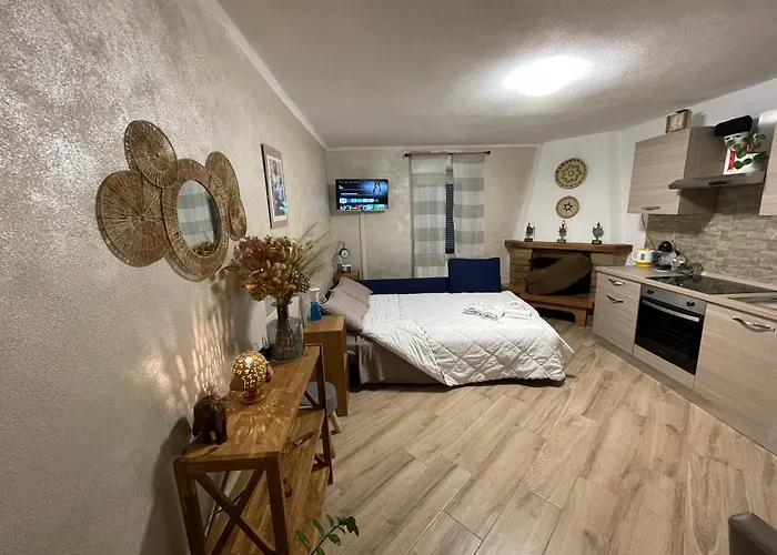 Pensionat Shardana House- Free Parking La Spezia