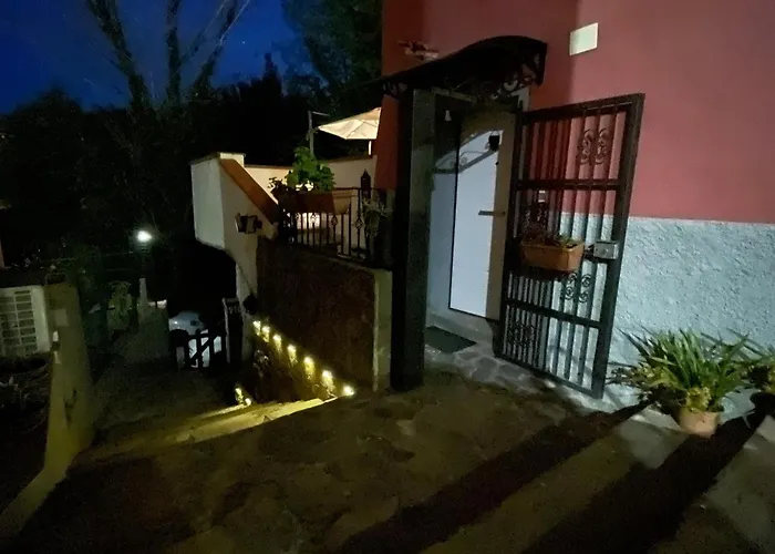 Shardana House- Free Parking La Spezia